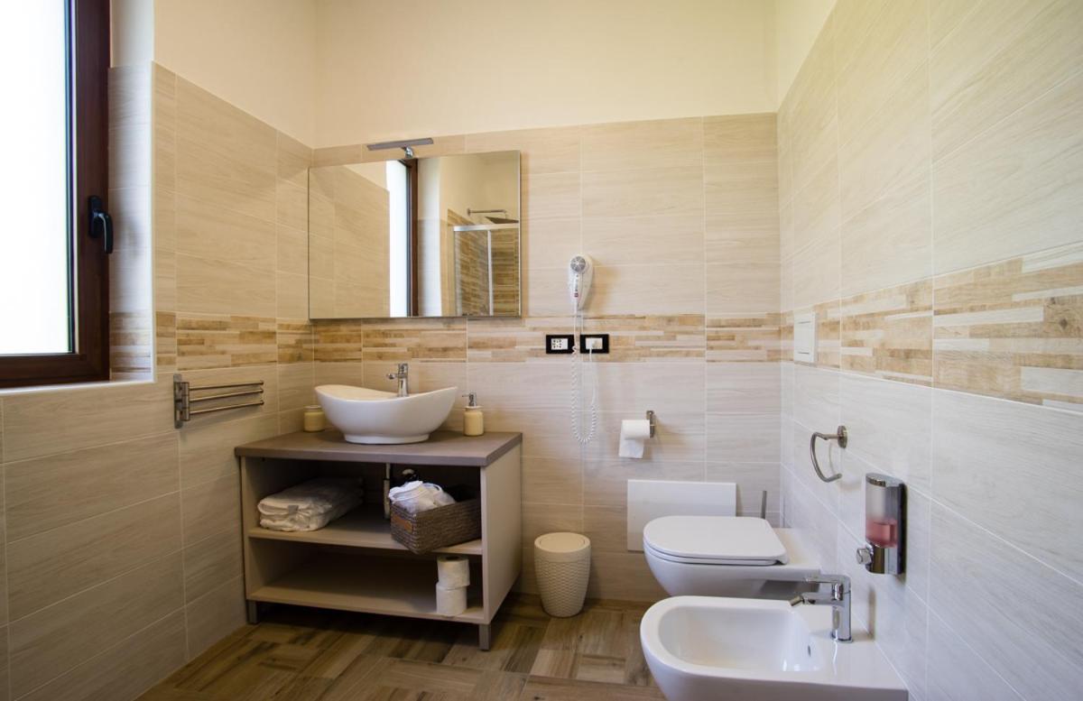 B&B Zac House Toirano Bagian luar foto